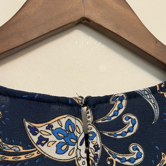 H&M Paisley Long Sleeve Knee Length Dress Size 6 - Picture 5 of 5